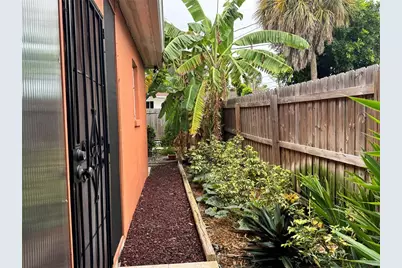 401 46th Avenue S, Saint Petersburg, FL 33705 - Photo 48