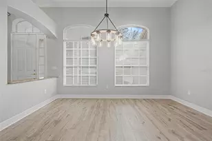 19205 Autumn Woods Ave, Tampa, FL 33647 - Photo 8