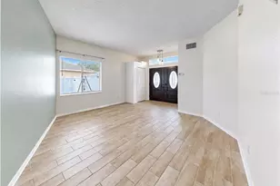 12719 Longcrest Dr, Riverview, FL 33579 - Photo 6