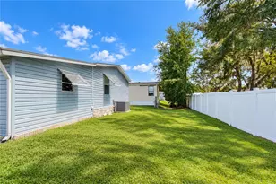 38012 Lawanda Loop, Zephyrhills, FL 33542 - Photo 8