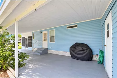 38012 Lawanda Loop, Zephyrhills, FL 33542 - Photo 6