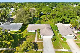 1681 Macdonnell Ct, Palm Harbor, FL 34684 - Photo 30