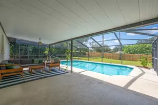 2223 Arch McDonald Dr, Dover, FL 33527 - Photo 2