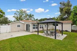 5291 43rd Ave N, Saint Petersburg, FL 33709 - Photo 36