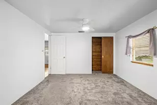 5291 43rd Ave N, Saint Petersburg, FL 33709 - Photo 22