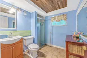 1202 Royal Oak Dr, Dunedin, FL 34698 - Photo 22