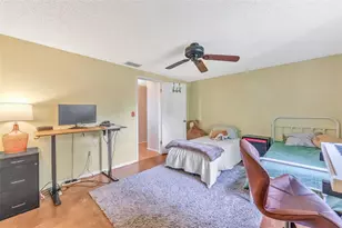 1202 Royal Oak Dr, Dunedin, FL 34698 - Photo 32