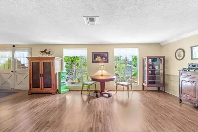 1202 Royal Oak Drive, Dunedin, FL 34698 - Photo 6
