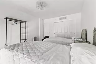 470 3rd Street S, Saint Petersburg, FL 33701 - Photo 22
