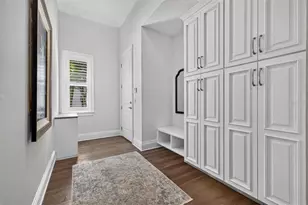 1341 Monterey Blvd NE, Saint Petersburg, FL 33704 - Photo 16