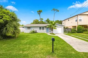 8223 Gulf Way, Hudson, FL 34667 - Photo 2