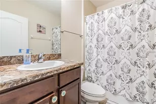 8305 Pine River Rd, Tampa, FL 33637 - Photo 26
