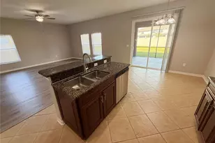 10239 Newminster Loop, Ruskin, FL 33573 - Photo 12