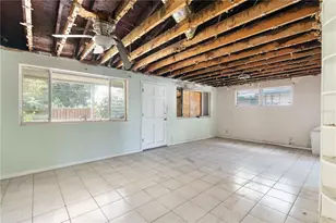 4246 Courier Ln W, Holiday, FL 34691 - Photo 6