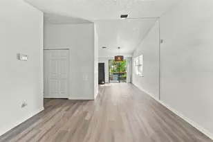 8603 N 29th St, Tampa, FL 33604 - Photo 6