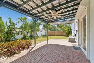 13548 Bellewood Ave, Seminole, FL 33776 - Photo 32