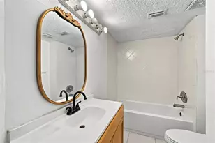 2051 Skimmer Ct W, Clearwater, FL 33762 - Photo 18