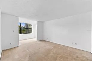 2051 Skimmer Ct W, Clearwater, FL 33762 - Photo 10