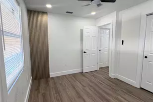 122 E 130th Ave, Tampa, FL 33612 - Photo 14