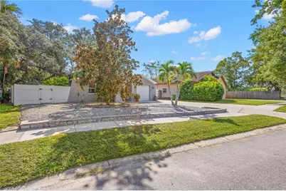 630 6th Avenue N, Safety Harbor, FL 34695 - Photo 2