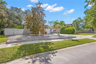 630 6th Ave N, Safety Harbor, FL 34695 - Photo 2