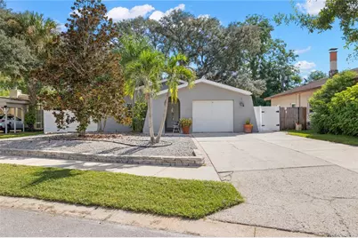630 6th Avenue N, Safety Harbor, FL 34695 - Photo 1