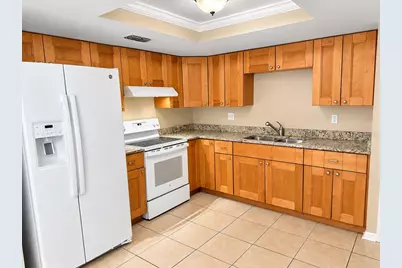 2821 Eagle Run Circle S, Clearwater, FL 33760 - Photo 4