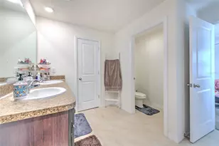 11402 Stone Pine St, Riverview, FL 33569 - Photo 38