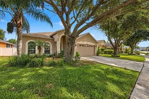 10330 Goldenbrook Way, Tampa, FL 33647 - Photo 2