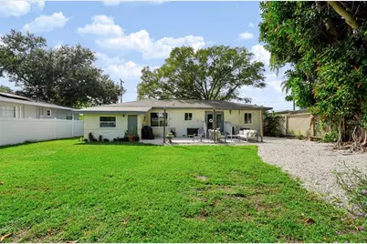 615 Brookside Drive, Clearwater, FL 33764 - Photo 18