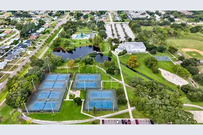 1000 59th Avenue S, Saint Petersburg, FL 33705 - Photo 18