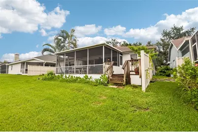 1175 San Carlos Avenue NE, Saint Petersburg, FL 33702 - Photo 24
