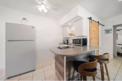 115 99th Avenue, Treasure Island, FL 33706 - Photo 28
