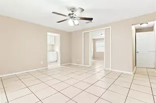 2313 W Rio Vista Ave, Tampa, FL 33603 - Photo 4