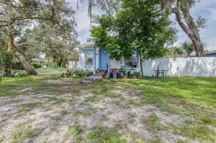 1802 E Annie St, Tampa, FL 33612 - Photo 10