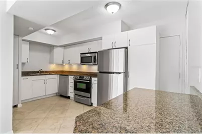 2401 Bayshore Boulevard #212, Tampa, FL 33629 - Photo 10