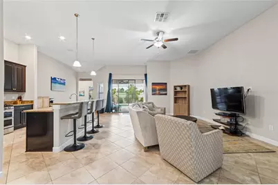 9912 Smarty Jones Drive, Ruskin, FL 33573 - Photo 6