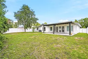 4206 Windtree Dr, Tampa, FL 33624 - Photo 42