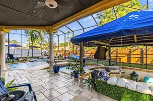 911 Jungle Ave N, Saint Petersburg, FL 33710 - Photo 50