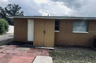 5452 Lisa Cir, Zephyrhills, FL 33542 - Photo 34