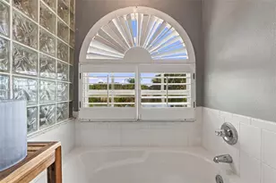 8022 Tierra Verde Dr, Tampa, FL 33617 - Photo 34