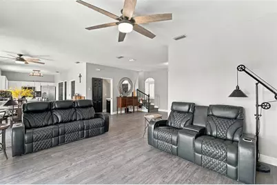 8022 Tierra Verde Drive, Tampa, FL 33617 - Photo 14