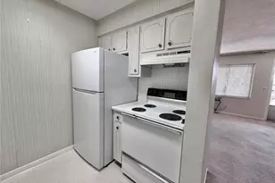 2344 Shelley St, Clearwater, FL 33765 - Photo 6