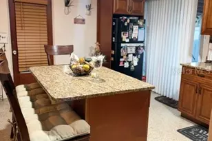 10357 Kumquat Ln, Seminole, FL 33772 - Photo 4