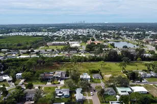 301 80th Ave NE, Saint Petersburg, FL 33702 - Photo 44