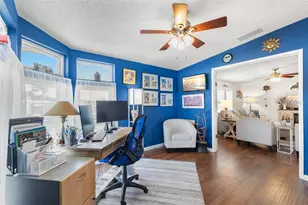 624 Mt Piney Ave NE, Saint Petersburg, FL 33702 - Photo 14
