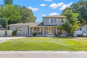 2415 51st St N, Saint Petersburg, FL 33710 - Photo 1