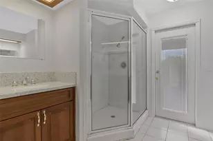 38118 Huff Dr, Zephyrhills, FL 33542 - Photo 20