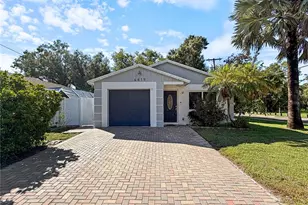 6819 S De Soto St, Tampa, FL 33616 - Photo 2