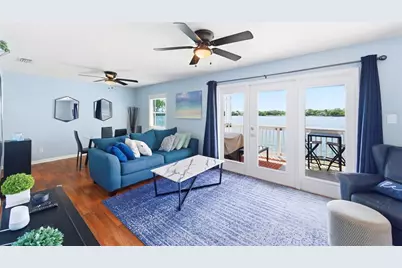 5107 Salmon Drive SE #C, Saint Petersburg, FL 33705 - Photo 2